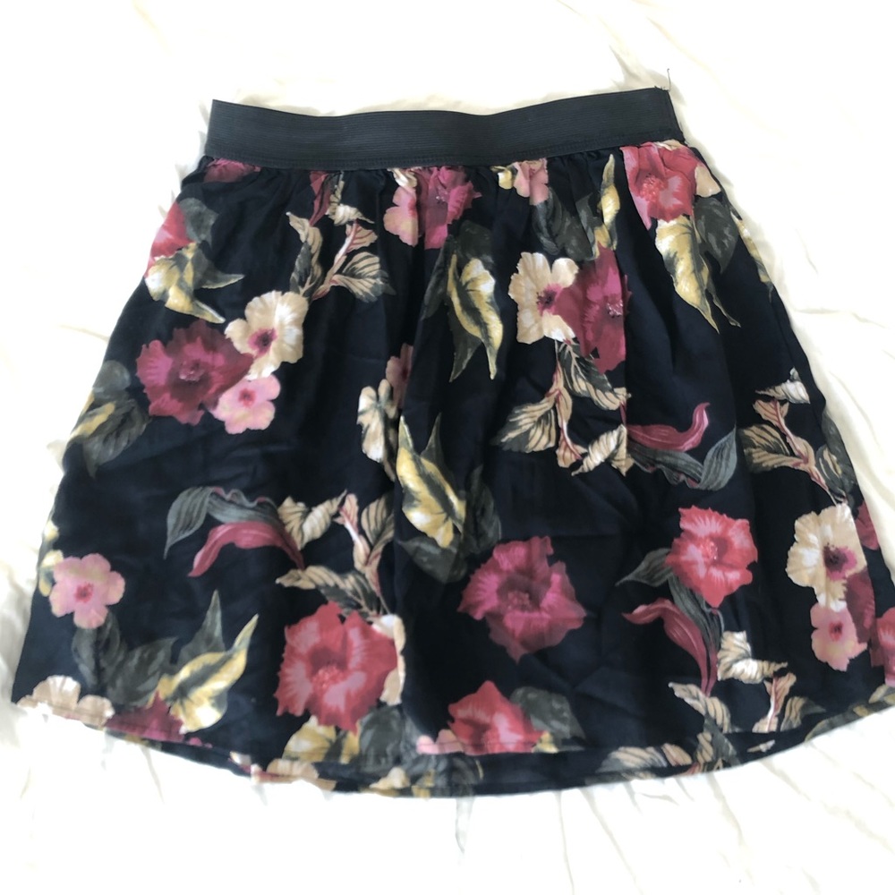Hollister Floral Skate Skirt